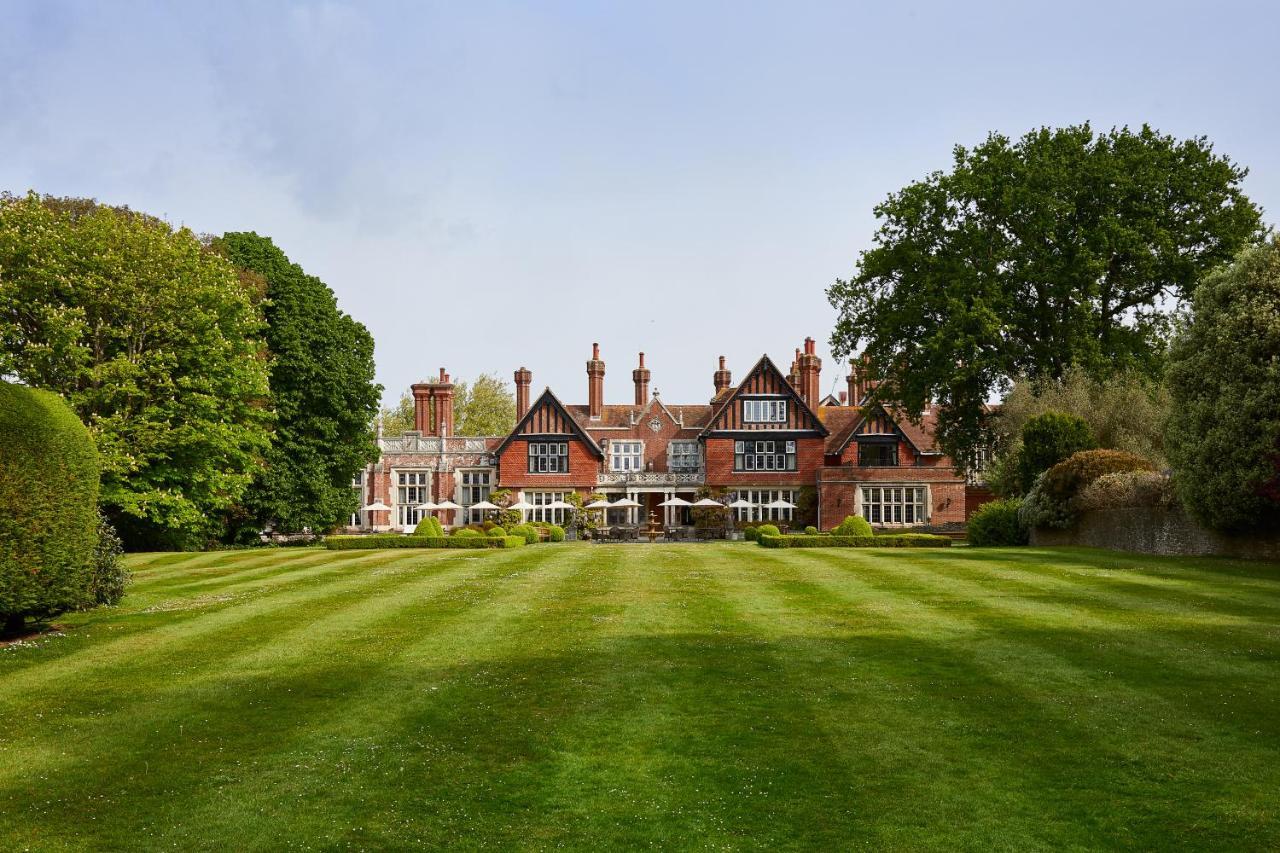 Macdonald Elmers Court Resort Lymington Exterior photo