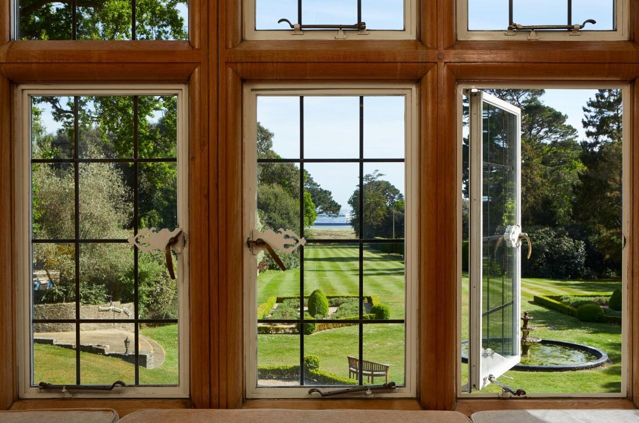Macdonald Elmers Court Resort Lymington Exterior photo
